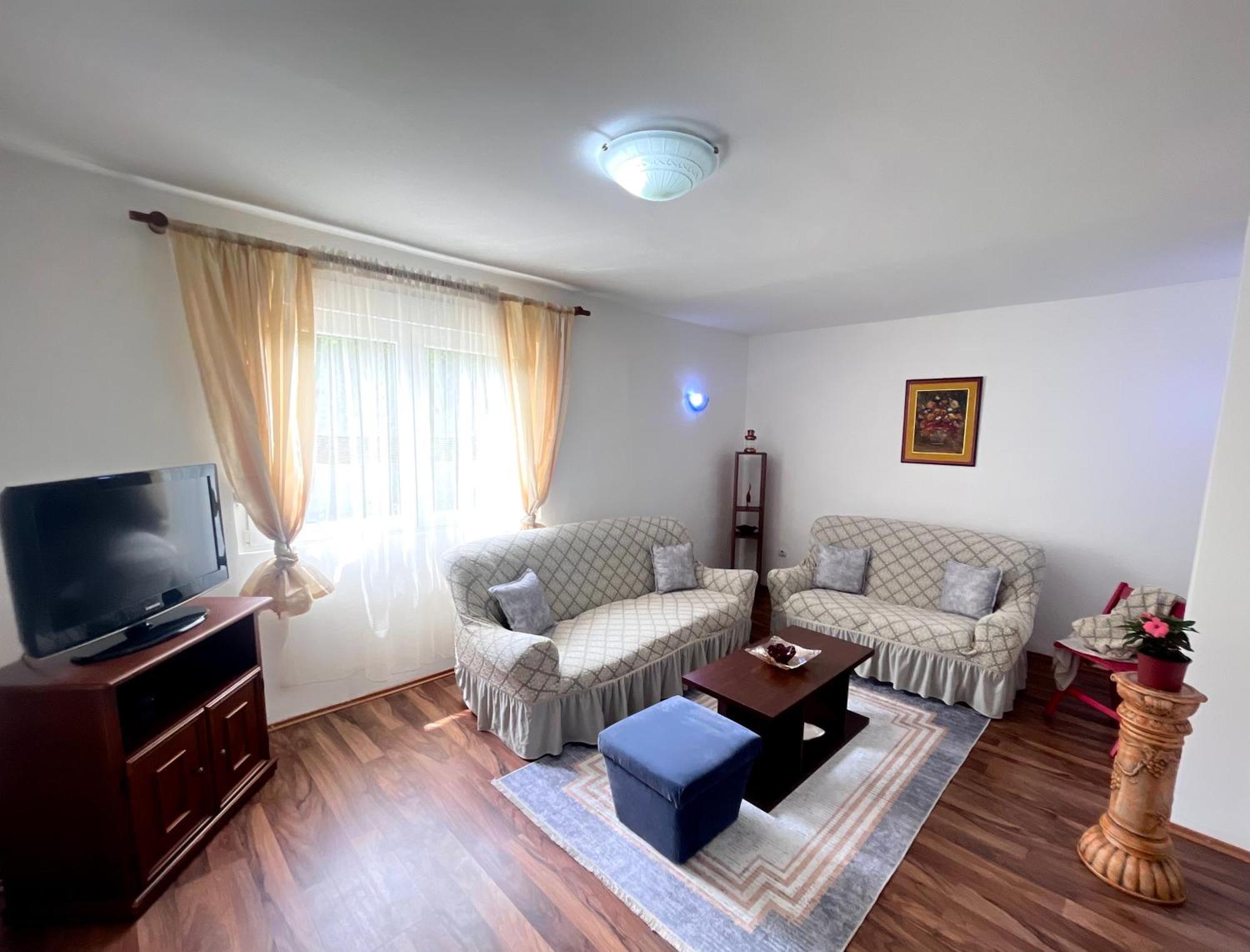 As Apartment House Nikšić Zewnętrze zdjęcie